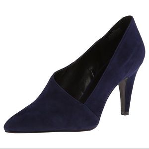NINE WEST  Proud Mama Navy Suede Pump, size 7.5